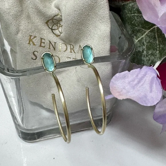 Kendra Scott, Small Pepper Gold Hoop Aqua Blue Illusion Earrings - Picture 5 of 7